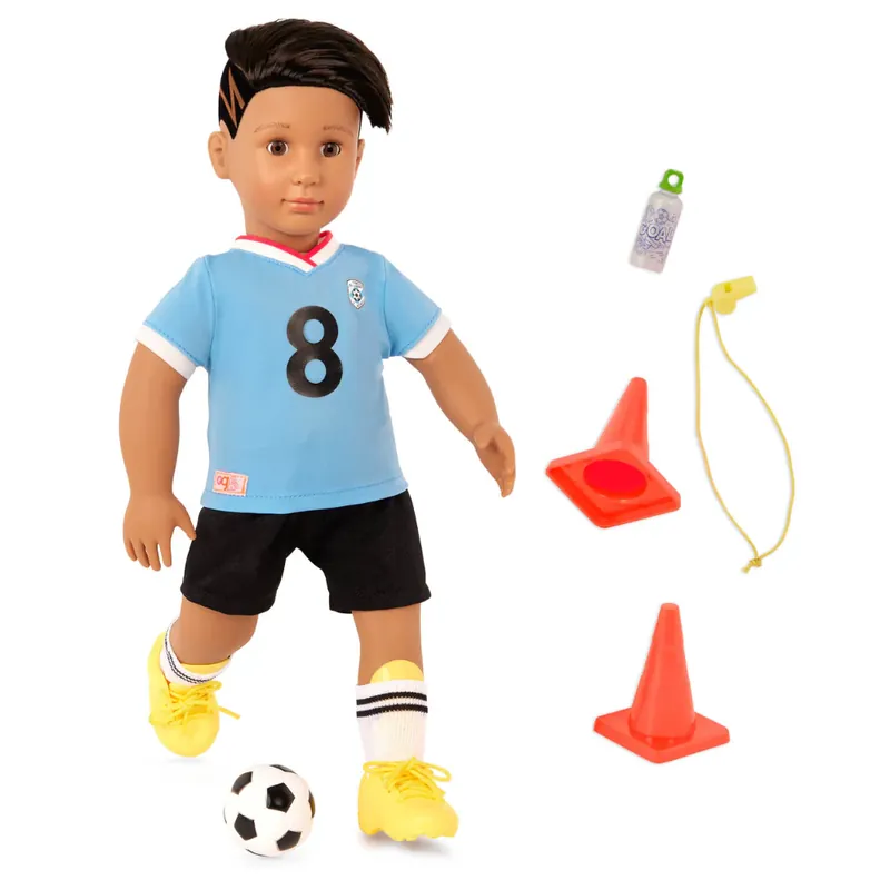 Our Generation docka Mateo, fotbollsspelare - med sporttillbehör, rörliga armbågar och knän, 16 cm Populärt val