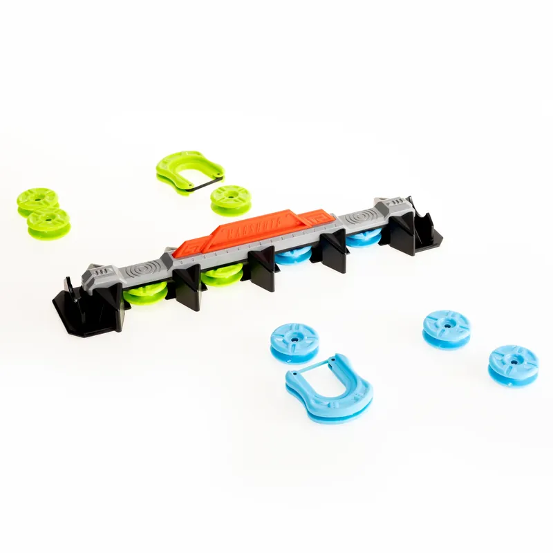 Utförsäljning Fat Brain Toys Barnspel MagShuto Knockout Rail