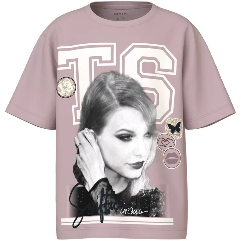 Snabb frakt Name It Burnished Lilac Dusan Celebrity Icons Regular T-Shirt Noos