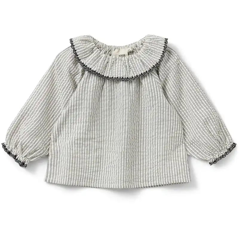 Sofie Schnoor Black Thin Stripe Blus Snabb frakt