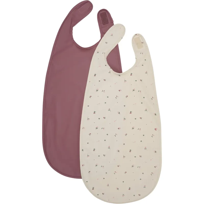 Beställ idag CeLaVi Rose Brown Long Pu Haklapp 2-Pack