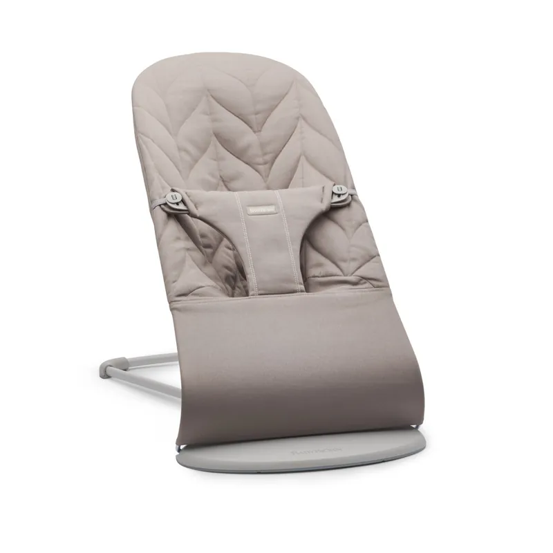 Babysitter Bliss Vävd Bladmönstrad Quilt Sandgrå Outlet