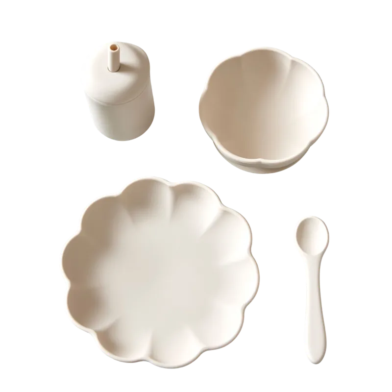 Little Poppy Dining Set Cream Fynd