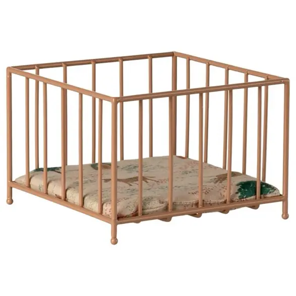 Kampanj Maileg Playpen micro, dark powder
